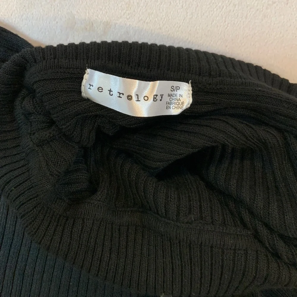 Retro logo Black S Turtleneck Minimalist Monochrome Officecore